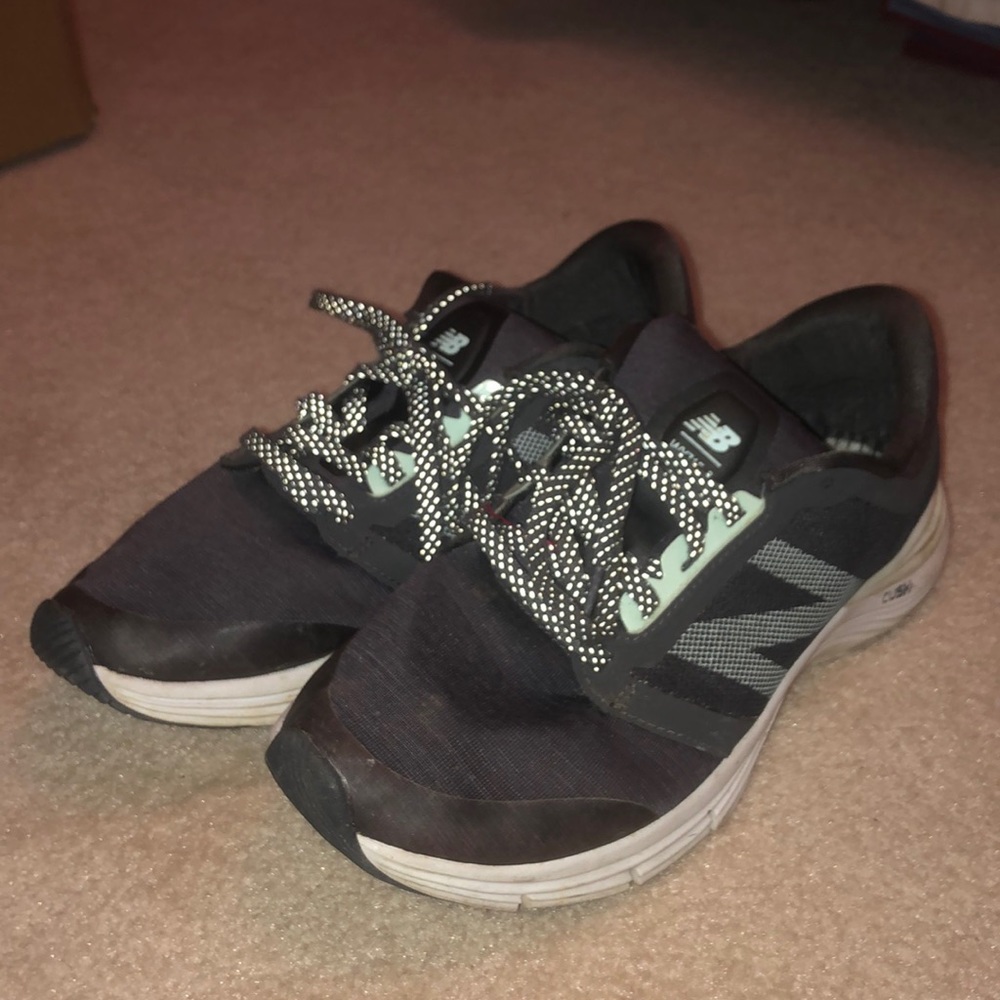 New Balance size 9 Tennis Shoes